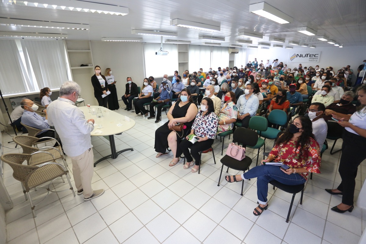 1ª edição do InovaEco, do Nutec, reúne representantes de 38 munícipios cearenses